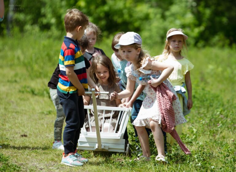 grupa dzieci-powrót do przedszkola